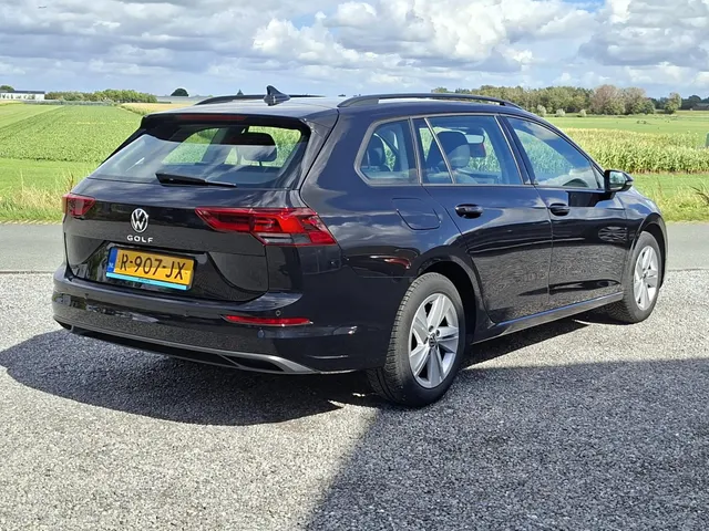 Volkswagen Golf Variant 1.0 TSI Life NL-auto | rijklaarprijs !!
