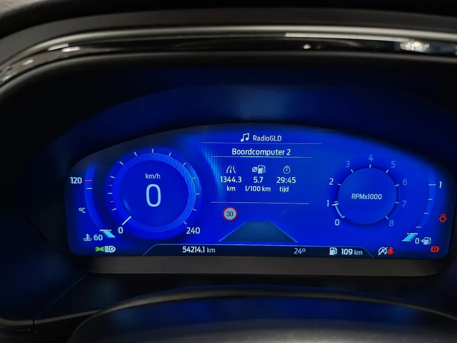 Ford Focus Wagon 1.0 EcoBoost Hybrid ST Line X | Winter Pack | Adap. Cruise | Elektrische Achterklep |