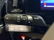 Renault Espace 200PK E-Tech Full Hybrid Techno 7p. Automaat | Google Built-In | Apple Carplay/Android Auto | Vast Glazen Panoramadak | Cruise Control Adaptief | Climate Control | USB-C | Electrische Achterklep | Camera | Parkeersensoren | Lichtmetalen Velgen | LED Lampe