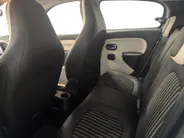 Renault Twingo Z.E. R80 Intens AUTOMAAT NAVI AIRCO CAMERA APPLE CARPLAY ANDROID AUTO CABRIO VOUWDAK LM VELGEN HOGE INSTAP STOELVERWARMING ZEER MOOIE AUTO DEALER ONDERHOUDEN