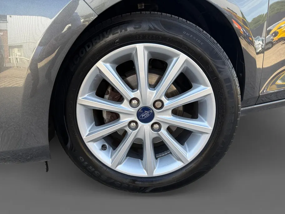 Ford Fiesta 1.0 EcoBoost Titanium X | Winter Pack | Navigatiesysteem | Cruise Control | Draadloos Telefoonlader | Apple Carplay & Android Auto |