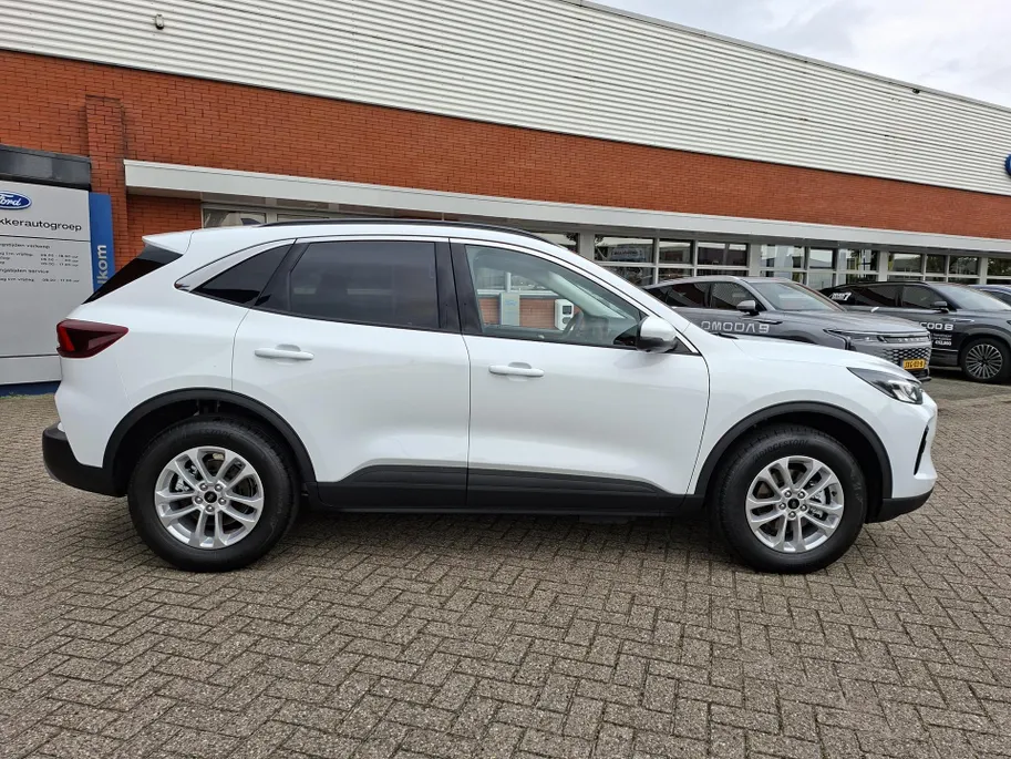 Ford Kuga 2.5 PHEV Titanium Trekhaak!