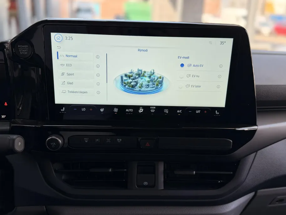 Ford Transit Custom 320 2.5 PHEV L2H1 Sport SHOWROOM VOORDEEL € 2000 I DRIVER ASSIST PACK PREMIUM I INKLAPBARE TREKHAAK I WINTER PACK I 19 INCH VELGEN I AGM ACCU I