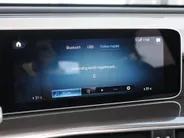 Mercedes-Benz EQC 400 4MATIC Business Solution AMG 80 kWh l Trekhaak l Keyless l Stoelverwarming