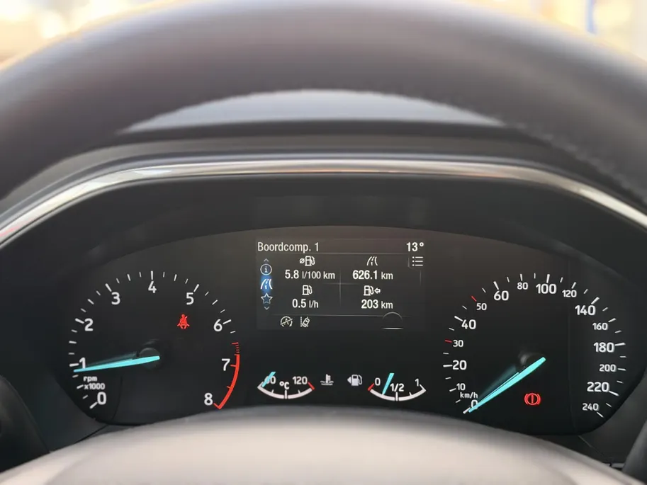 Ford Focus Wagon 1.0 EcoBoost Hybrid Titanium TREKHAAK I  DRIVER ASSISTANCE PACK I WINTER PACK I APPLE CARPLAY / ANDROID AUTO I