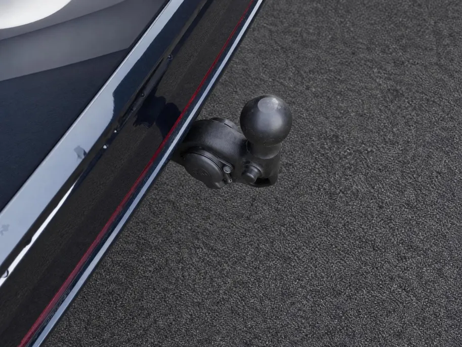 Volkswagen ID.7 Tourer Pro 77 kWh 210kW/286PK · Trekhaak · Navigatie · 360°Camera + parkeersensoren · Garantie t/m 17-10-2027