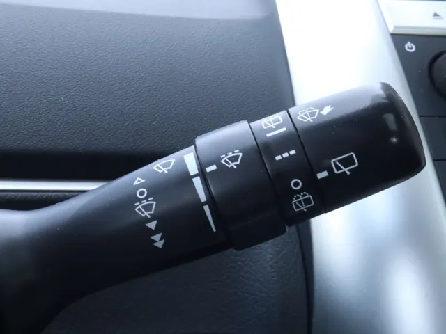 Toyota Verso 1.8 VVT-i Aspiration Automaat | Panoramadak | Trekhaak