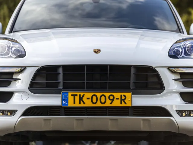 Porsche Macan NL geleverd 2.0