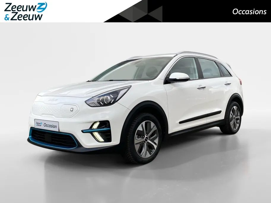 Kia e-Niro DynamicLine 64 kWh | Climate control | Navigatie | 17 inch LM-velgen | Keyless | AppleCarPlay-Android Auto | Parkeercamera | SOH 99.3% |