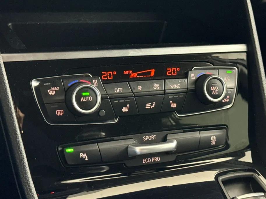 BMW 2 Serie Gran Tourer 216i Gran Tourer Essential | Navigatie | Climate Control | Cruise Control