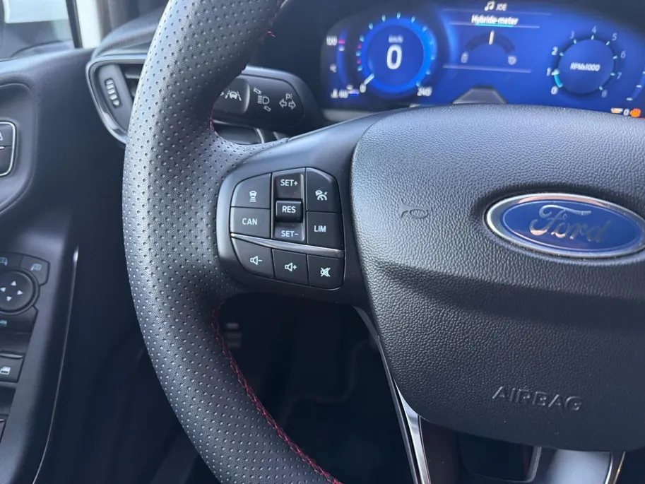Ford Fiesta 1.0 EcoBoost Hybrid ST-Line X | NL Auto | Dealeronderhouden | Winter Pack | Driver Assistance Pack | Camera | Afneembare Trekhaak | Apple Carplay & Android Auto |