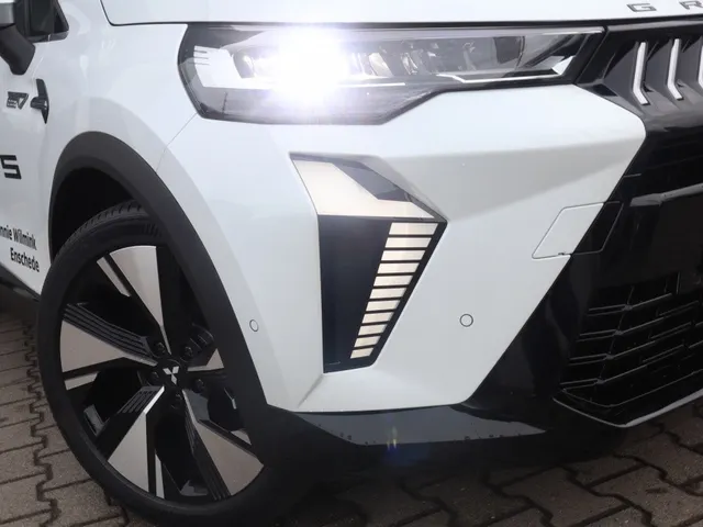 Mitsubishi Grandis 1.8 HEV Instyle Panodak | Harman Kardon | Leder