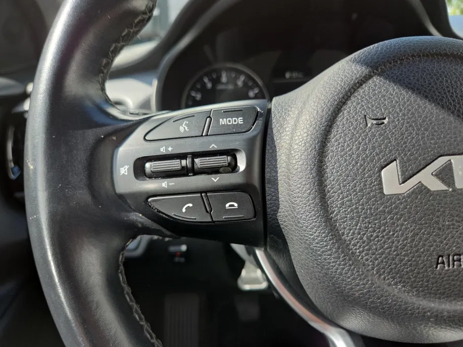 Kia Rio 1.0 T-GDi MHEV DynamicPlusLine | 1e Eigenaar | Dealer onderhouden | Achteruitrijcamera | Android Auto & Apple Carplay | Navigatie | Fabrieksgarantie t/m 6-2030 |