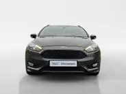 Ford Focus 1.0 ST-Line Wagon | Nieuwe distributieriem | Parkeersensoren | Navigatie | Climate Control | Voorruitverwarming | 17' Lichtmetaal | Trekhaak