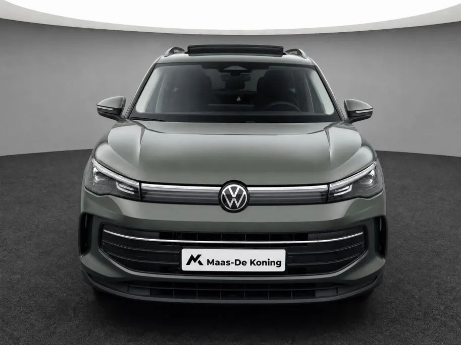 Volkswagen Tiguan 1.5 204pk DSG eHybrid Life Edition · Panoramadak · Camera · Wegklapbare Trekhaak ·  Apple/Android Car Play · Navigatie · 18'' Inch ·