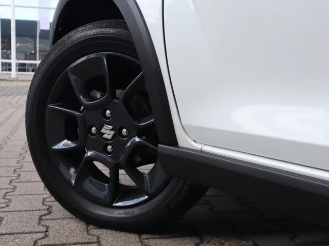 Suzuki Ignis 1.2 Hybrid Select Carplay | Bi-tone