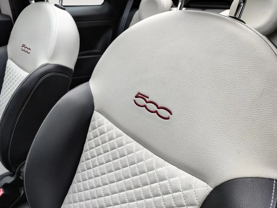 Fiat 500 1.2 Star Cabriolet! Navigatie, Airco Etc! Super mooie uitvoering! NU RIJKLAAPRIJS incl. 12 Maandag GARANTIE! Premiumpakket GRATIS!!
