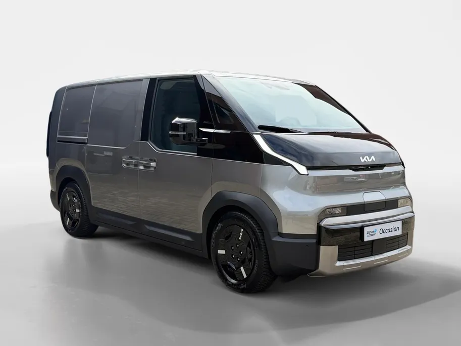 Kia PV5 L2H1 Elite Executive 71.2 kWh | 416 km WLTP-actieradius | 10% - 80% laden snelladen in 30 minuten | All-season banden | Dodehoek camera | 360 camera | Parkeersensoren rondom | Stoel- en stuurverwarming | Draadloos Apple/Android Carplay | Navi