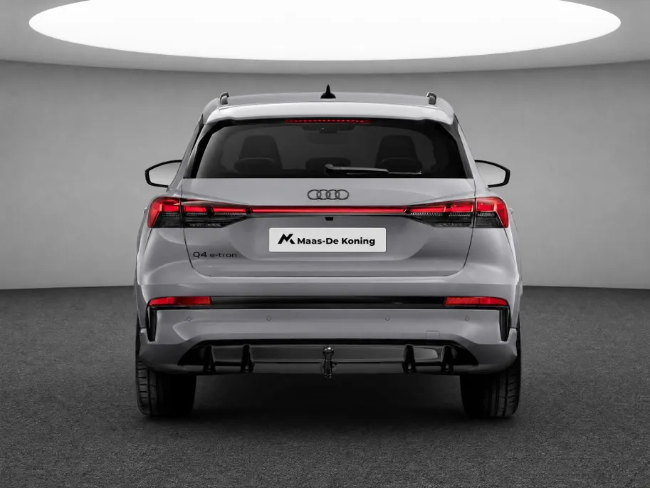 Audi Q4 Q4 S edition performance 286 PK · Tech plus ·  Trekhaak elek. wegklapbaar · Lendensteunen