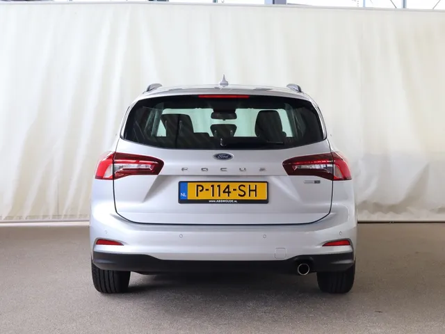 Ford Focus Wagon 1.0 EcoBoost Hybrid Connected | Nieuw model