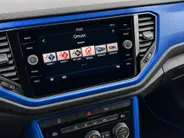 Volkswagen T-Roc 1.0TSI/115PK Style · Apple/Android Car Play · Trekhaak · Camera + Parkersensoren· Clima ·