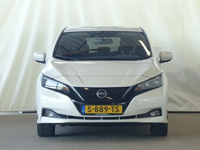 Nissan Leaf N-Connecta 39 kWh