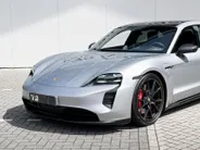 Porsche Taycan Sport Turismo GTS 93 kWh