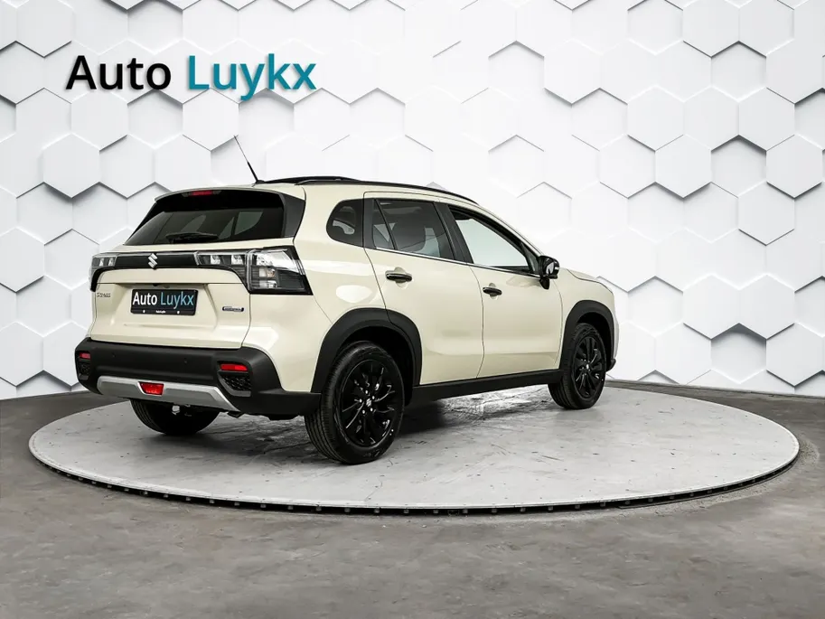Suzuki S-Cross 1.4 Style Special Edition Smart Hybrid Automaat | Panoramadak | €2.000,- + €750,- voorraadkorting!