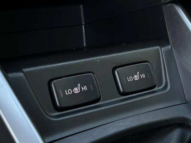 Suzuki Vitara 1.4 B.jet Select Smart Hybrid Bi-Tone | Blindspot | Stoelverwarm
