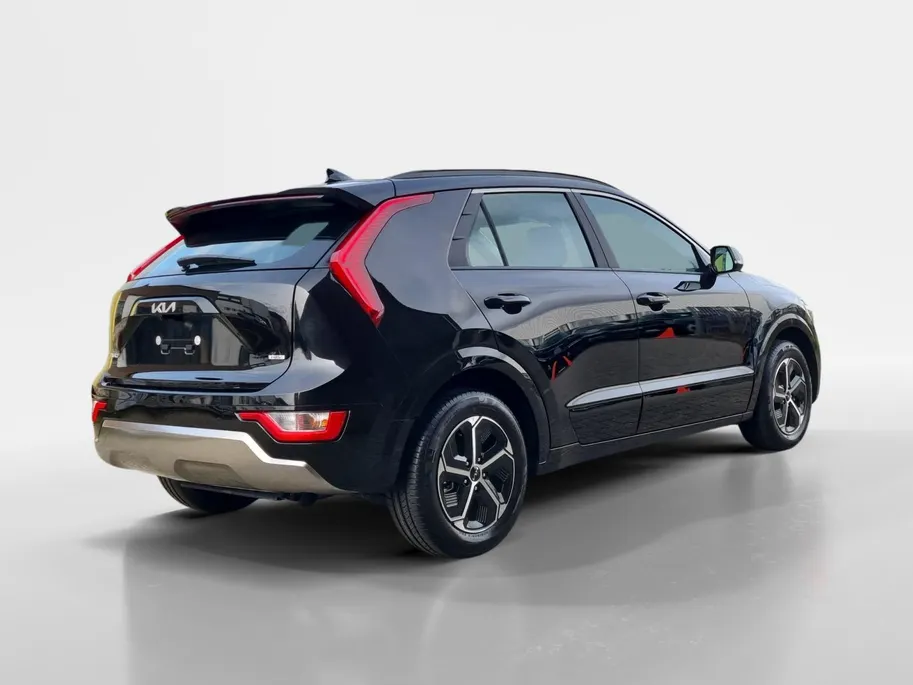 Kia Niro 1.6 GDi Hybrid DynamicLine TOT 5000,- VOORRAADVOORDEEL - informeer naar de beschikbare modellen