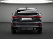 Audi Q4 Sportback e-tron S edition performance 286 PK · Trekhaak elek. wegklapbaar · Exterieurpakket zwart · Lendensteunen