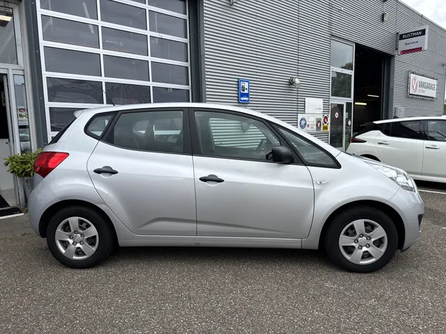 Kia Venga 1.4 CVVT X-tra