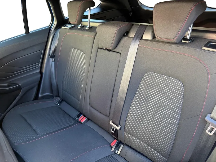 Ford Focus Wagon 1.0 EcoBoost Hybrid ST Line Style | Navigatie | Panorama Dak | Stoel/Stuur/Voorruitverwarming | Apple Carplay / Android Auto | Panorama Dak | Adaptieve Cruise Control | Lichtmetalen Velgen |