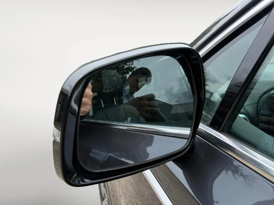 Kia Sorento 1.6 T-GDI Plug-in Hybrid 4WD Edition 7p. | Dealer onderhouden | Trekhaak | Apple Carplay / Android Auto | Navigatiesysteem | Elektrisch Schuif / Kanteldak | Head-up Display |  Elektrisch Verstelbare Voorstoelen | Bestuurdersstoel Met geheugen | Stoelverwa