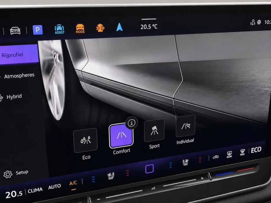 Volkswagen Tiguan 1.5eHybrid 150kW/204PK R-Line Black Style · Leder · Trekhaak · Panoramadak · 360°Camera · Garantie t/m 28-10-2030 of 100000km.