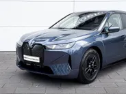 BMW iX xDrive45 101 kWh