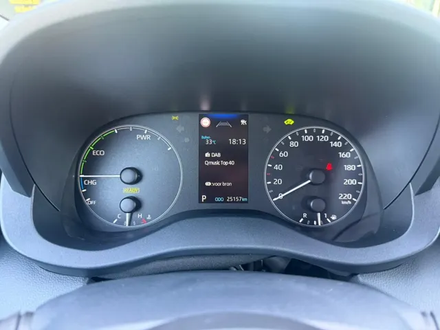 Toyota Yaris 1.5 Hybrid 115 Dynamic Limited | Parkeersensoren