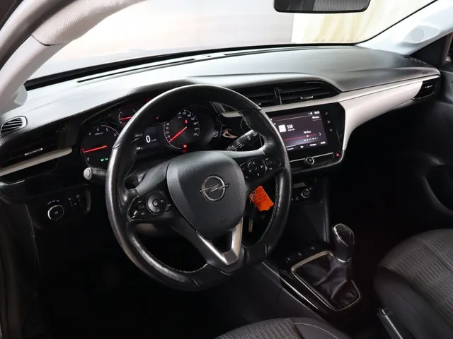Opel Corsa 1.2 Edition | Stuur & stoelverwarming | Trekhaak