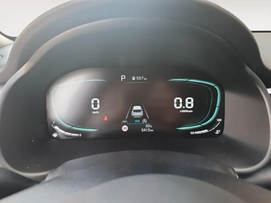 Kia Stonic 1.0 T-GDi MHEV DynamicPlusLine | Stoel en stuurverwarming | Climate control | Navigatie | Camera | Keyless met startknop | Apple Carplay / Android Auto |