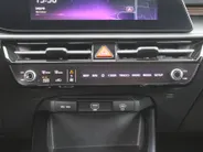 Kia Niro EV Edition 64.8 kWh | Stuur-/stoelverwarming | Camera | Cruise adapt. | Navi | 17' LM | Clima |