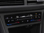 Volkswagen Taigo 1.0 TSI 110pk DSG R-Line · Camera · Apple/Android Car Play · Navigatie · P-Sensoren · Stoelverwarming · 18'' Inch ·