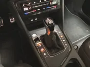 Volkswagen Tiguan 1.4TSIeHybrid 180kW/245PK DSG R-Line · Panoramadak · Trekhaak · 360°Camera + Parkeersensoren · 20'' · Apple/Android Car Play ·