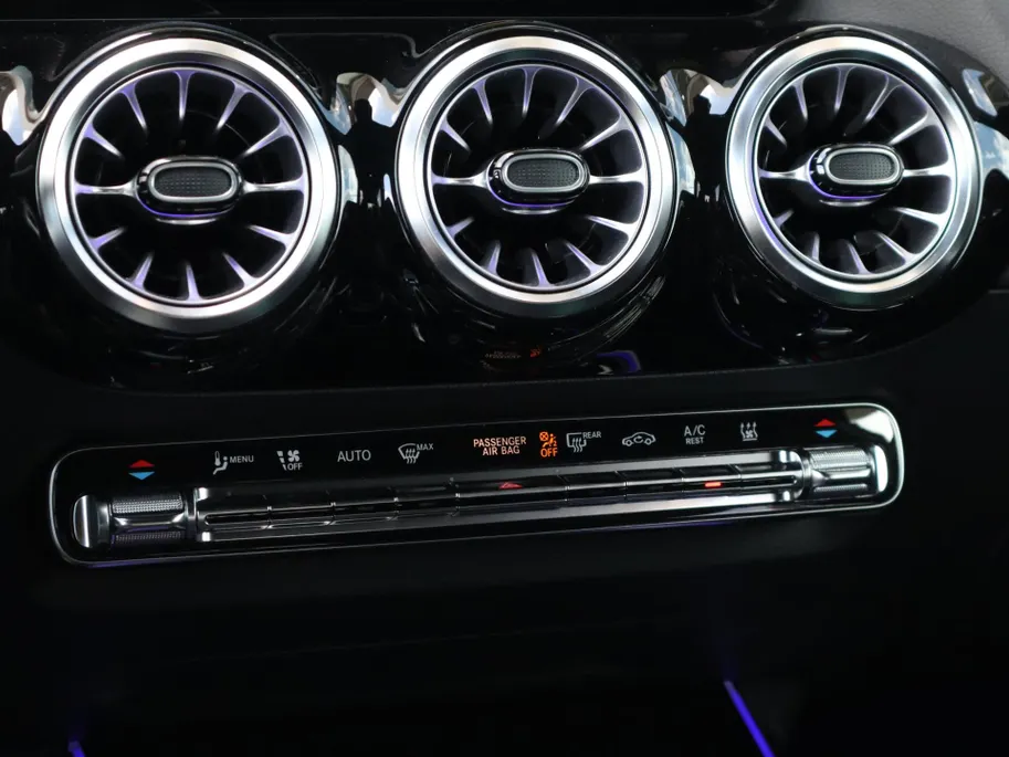 Mercedes-Benz GLA 250 e AMG Line l Keyless l Stoelverwarming l Achteruitrij camera