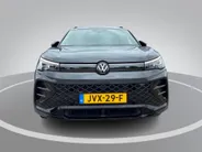 Volkswagen Tiguan 1.5 eHybrid R-Line Edition Massagefunctie · Camera + Parkeersensoren