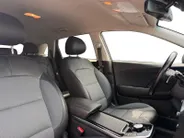 Kia e-Niro DynamicLine 64 kWh | Zeer nette auto | SoH 100% | Navigatie | Apple CarPlay & Android Auto | Achteruitrijcamera |