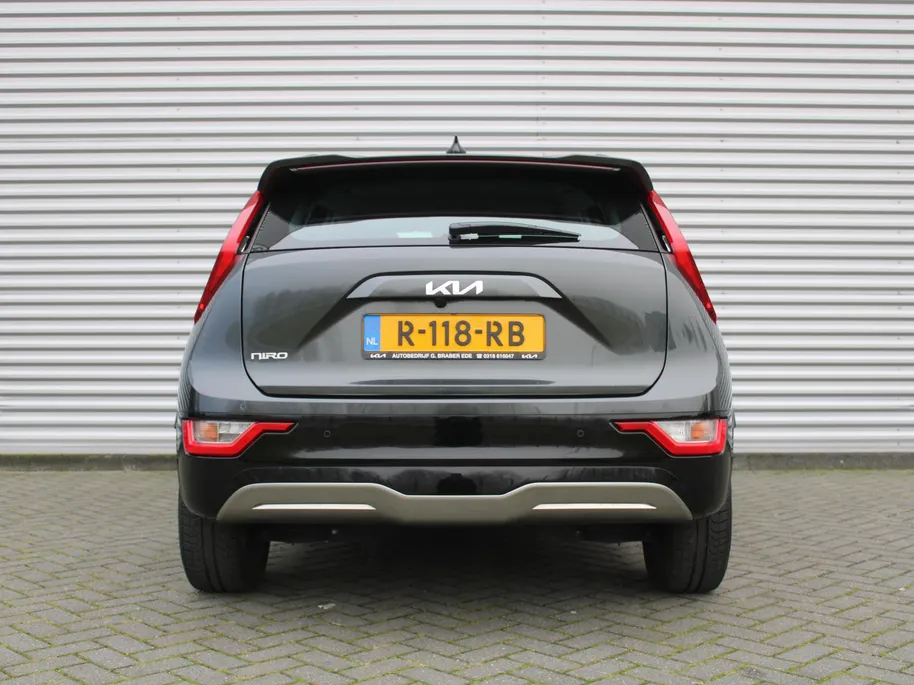 Kia Niro EV DynamicLine 64.8 kWh | 17' LM | Airco | Cruise | Camera | Navi | PDC |