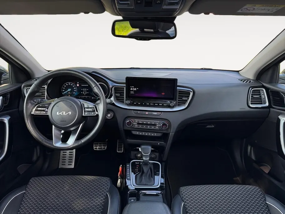 Kia Ceed Sportswagon 1.0 T-GDi MHEV Launch Edition |Automaat| Schuif/Kantel Dak | Elekt. Achterklep | Adaptieve Cruise Control | Stoel/Stuurverwarming |