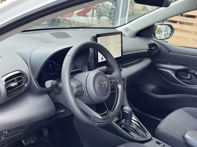 Toyota Yaris 1.5 Hyb. 115 Dynamic | 3500 euro demo korting