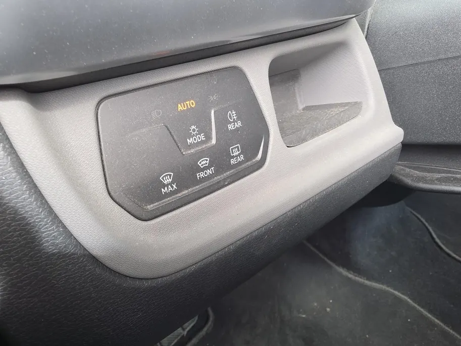 Volkswagen ID. Buzz Pro Advantage 77 kWh | Navigatie Pack | Keyless entry | Parkeercamera