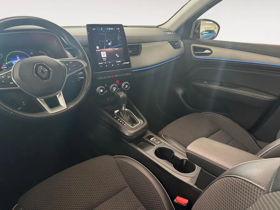 Renault Arkana 1.6 E-Tech Hybrid 145 Intens | Slechts 22.000 km | CarPlay | Camera | Navigatie | Adaptive Cruise | Climate Control | Keyless